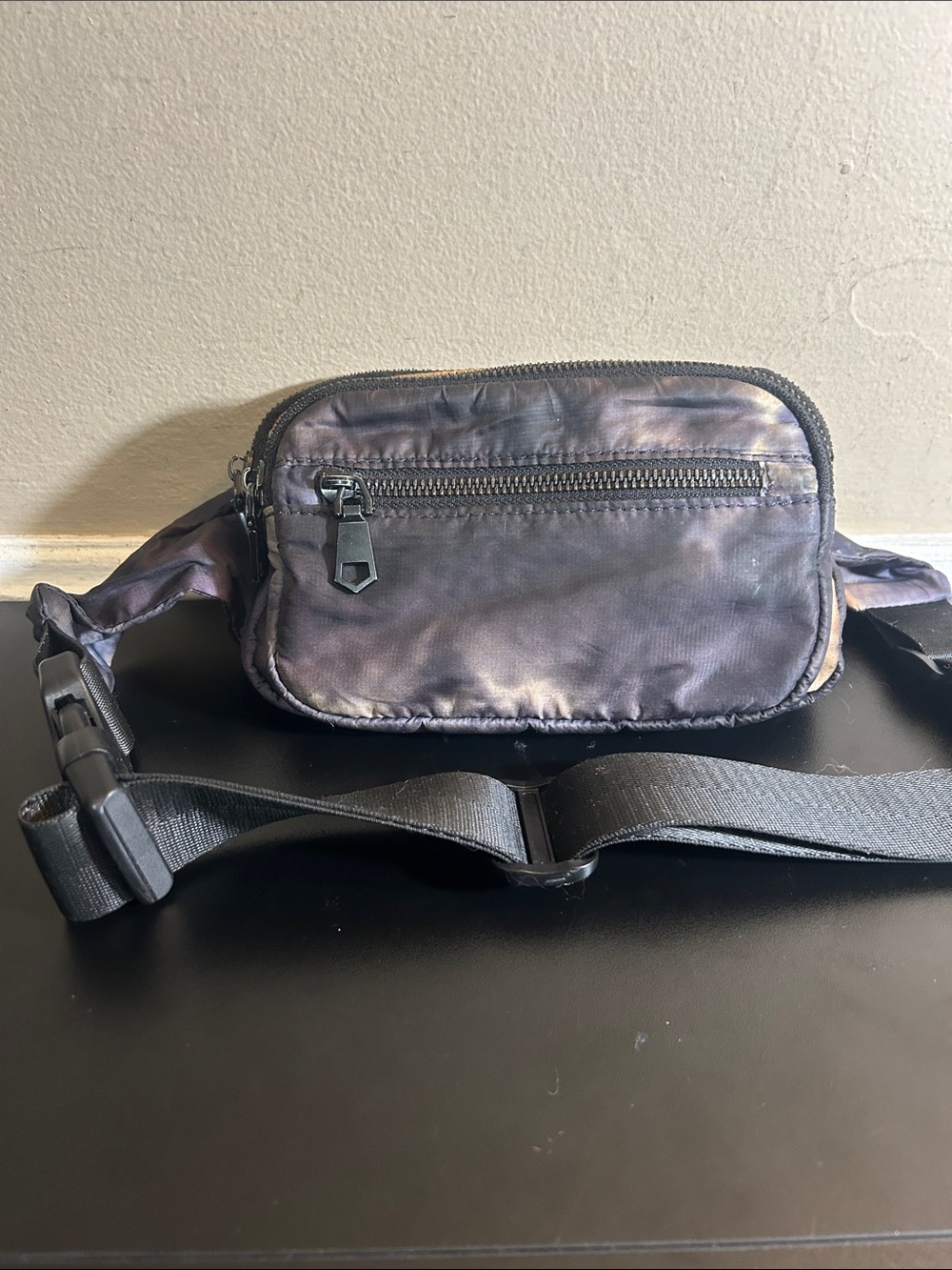 Urban Fit by Urban black and grey tie-dye nylon fanny pack adjustable strap.